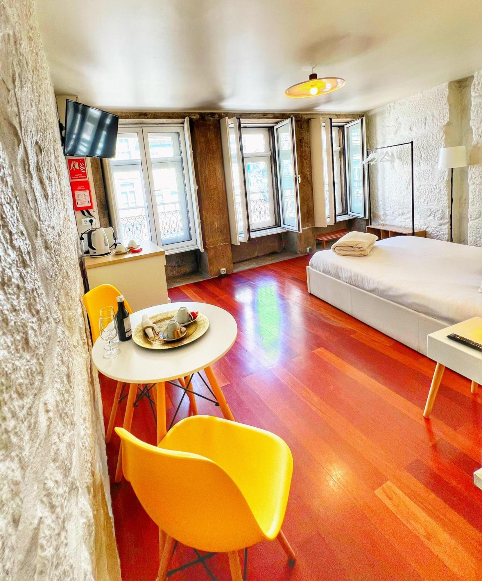 Porto Rooms City View Esterno foto